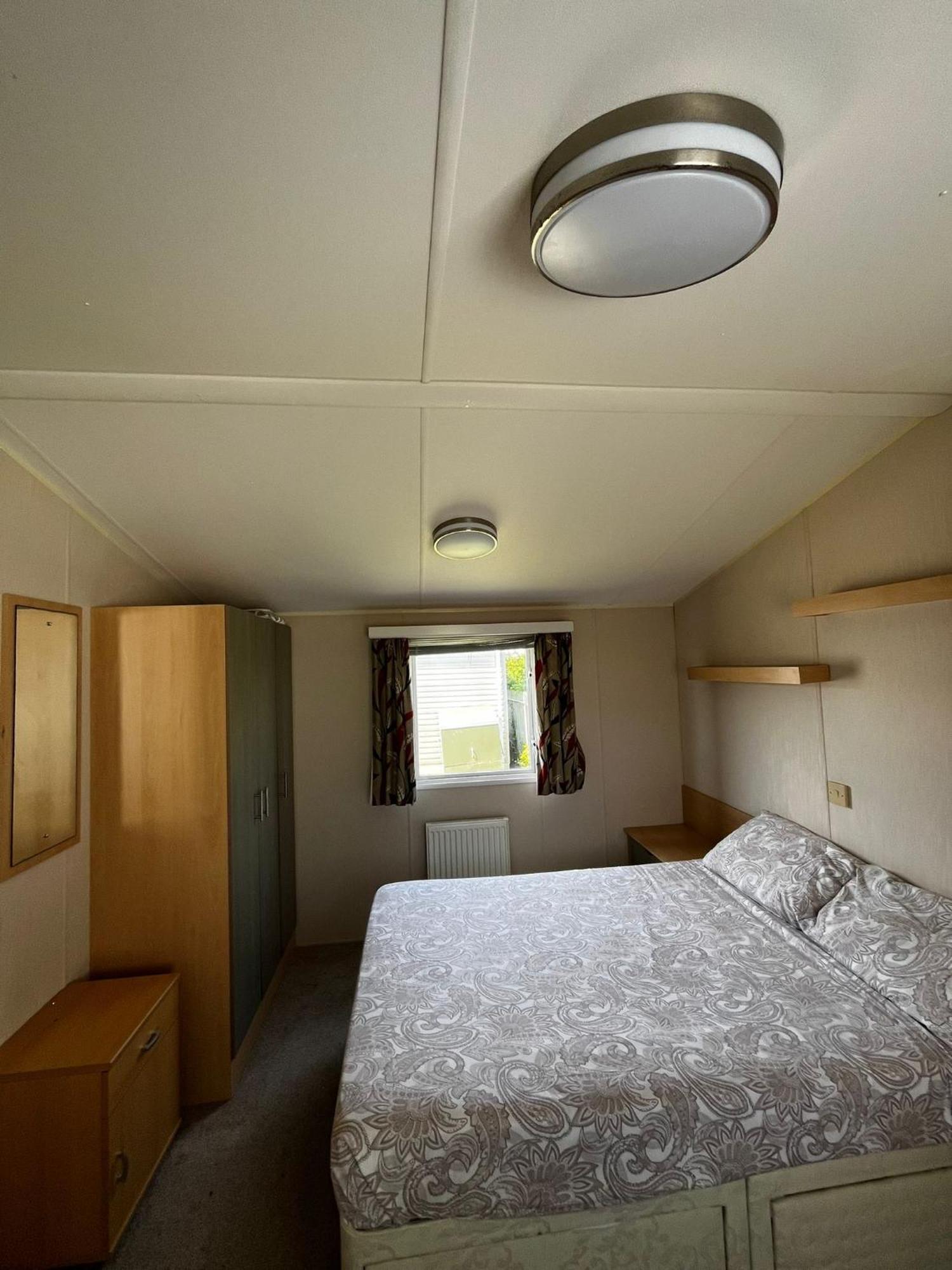 Seaview Holiday Rentals - Seawall Уитстейбъл Екстериор снимка